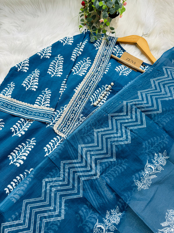 Pure Cotton Hand Detailed Slitted Kurti Set – Comfortable & Stylish 🌿