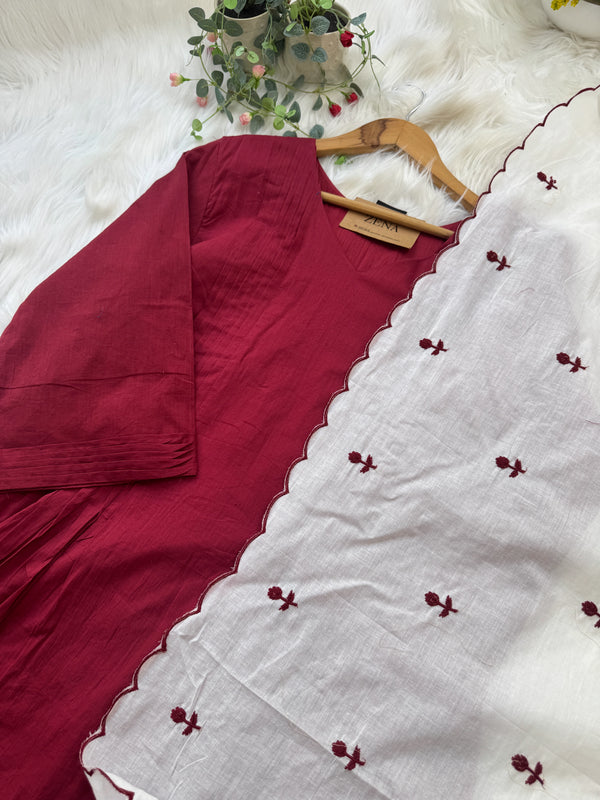 🌸 Pure Mul Cotton Embroidered Anarkali Set 🌸