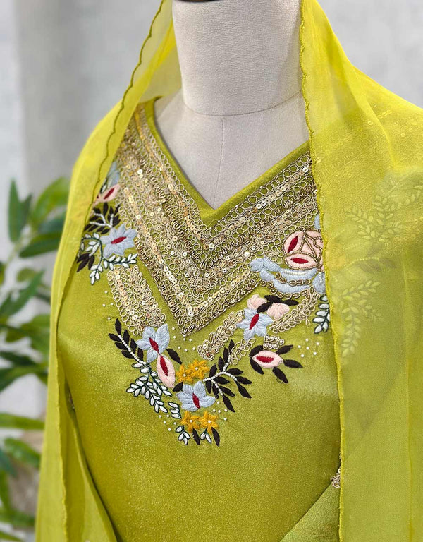 Ready-to-Wear Tissue Silk Suit 🌟