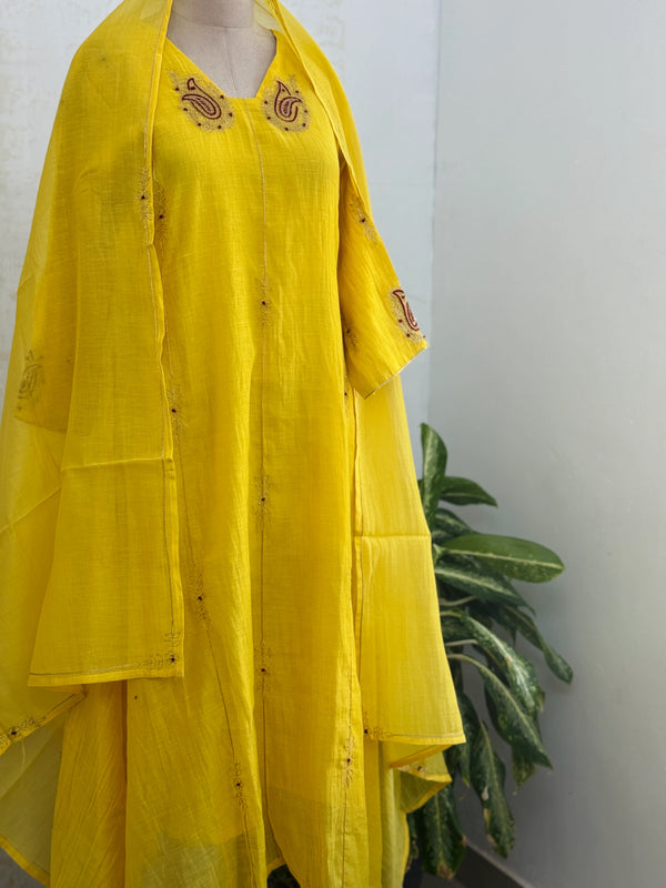 ✨ Premium Mul Chanderi Handwork Kurti Set – Top, Bottom & Dupatta ✨