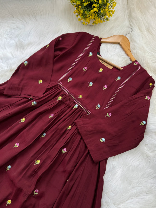 ✨ Glass Chanderi Anarkali Kurti Set – Top, Bottom & Dupatta ✨