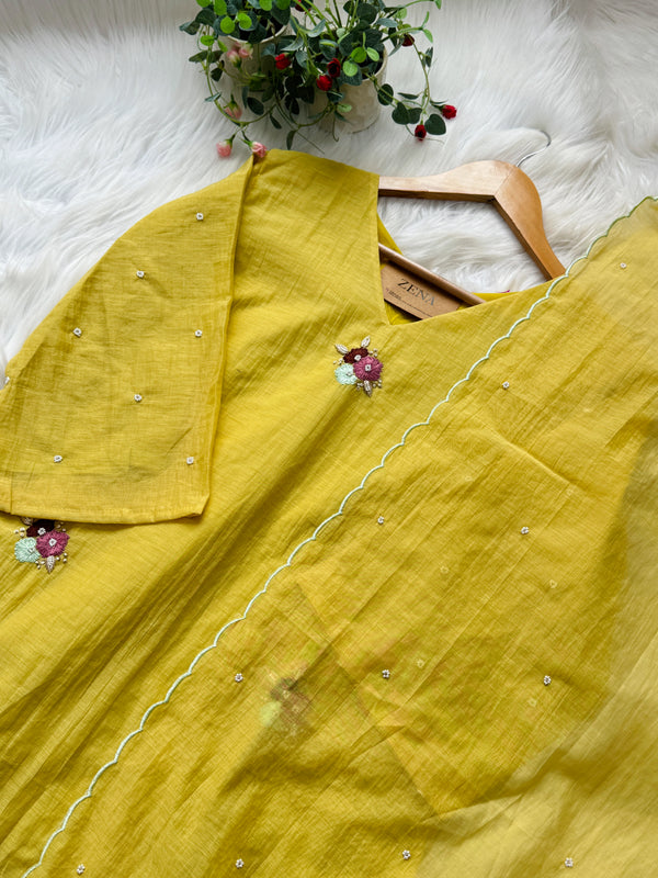 ✨ Premium Mul Chanderi Hand-Detailed Kurti Set ✨