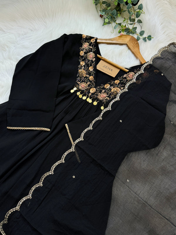 Mul Chanderi Hand Detailed Anarkali Set – Regal Elegance in Every Drape