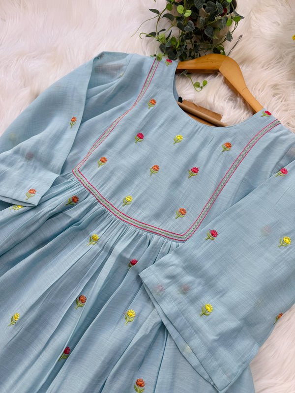 ✨ Glass Chanderi Anarkali Kurti Set – Top, Bottom & Dupatta ✨