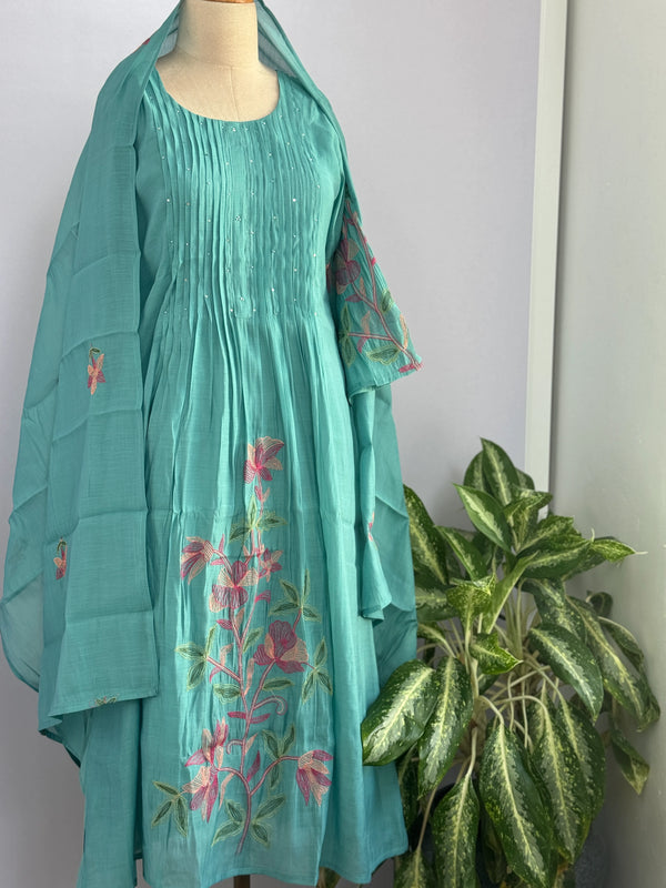Mul Chanderi Embroidered Anarkali Kurti Set – Timeless Elegance in Every Fold