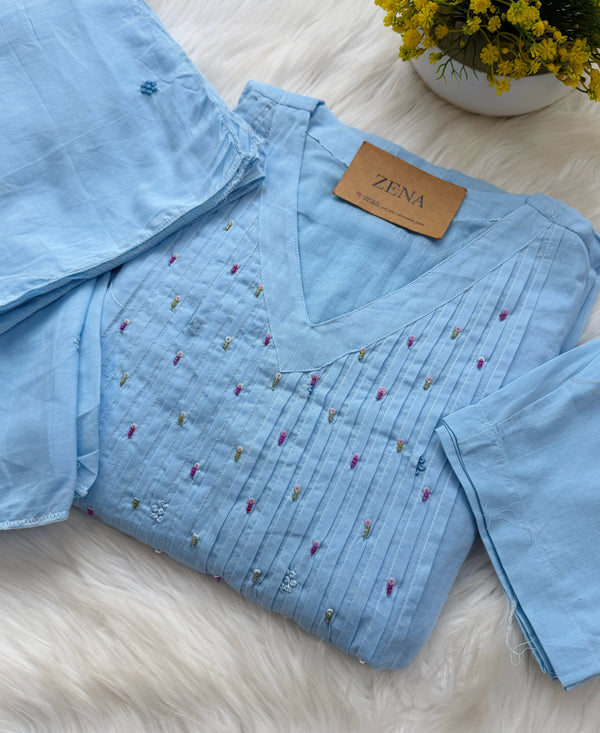 ✨ Mul Cotton Hand-Detailed Anarkali Set ✨