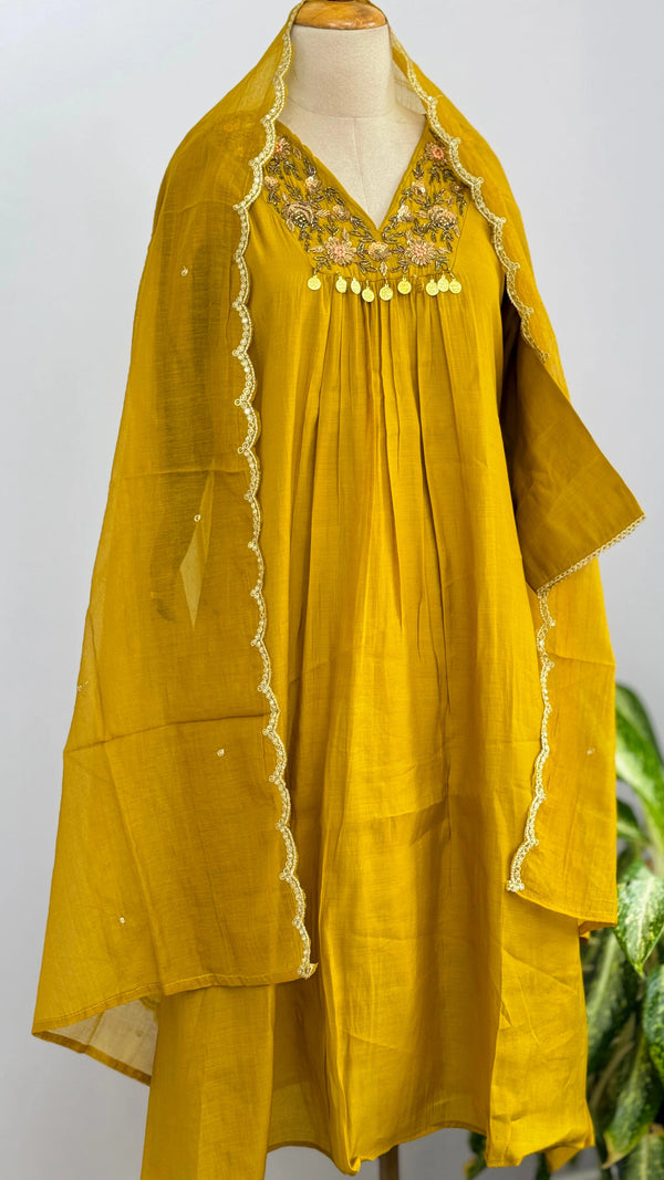 Mul Chanderi Hand Detailed Anarkali Set – Regal Elegance in Every Drape