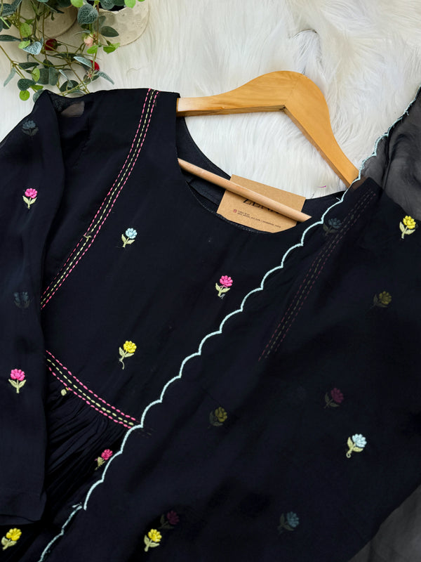 ✨ Glass Chanderi Anarkali Kurti Set – Top, Bottom & Dupatta ✨