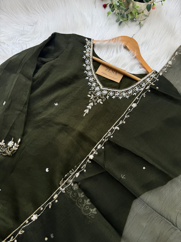 ✨ Chinnon Hand Work Party Wear Suit ✨