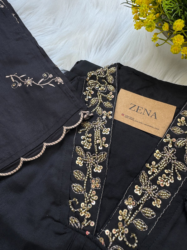 ✨ Premium Mul Cotton Hand-Detailed Anarkali Set ✨