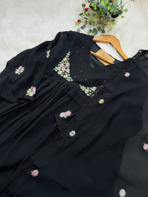 Embroidered Hand Detailed Anarkali Set – Malai Chanderi